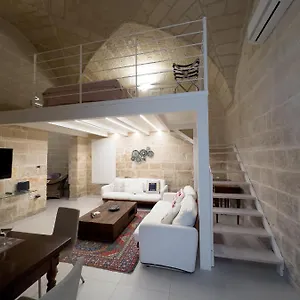 Antica Cisterna Di , Lecce Italy