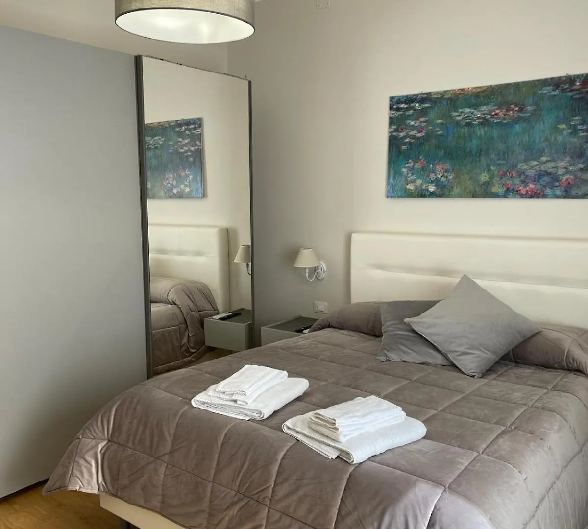 Luxury Apartament\'S Celso location